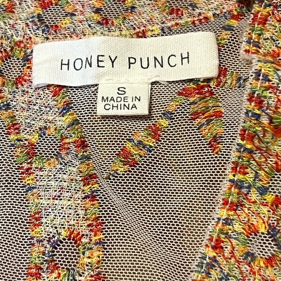 HONEY PUNCH Embroidered Romper Lace Lined Zip Multi-Color Festival White - Picture 5 of 9